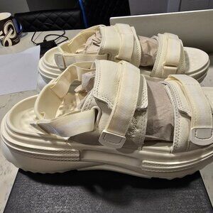 Converse Run Star Utility Sandal CX MEN'S SIZE 10 NEW HIKING A06481C